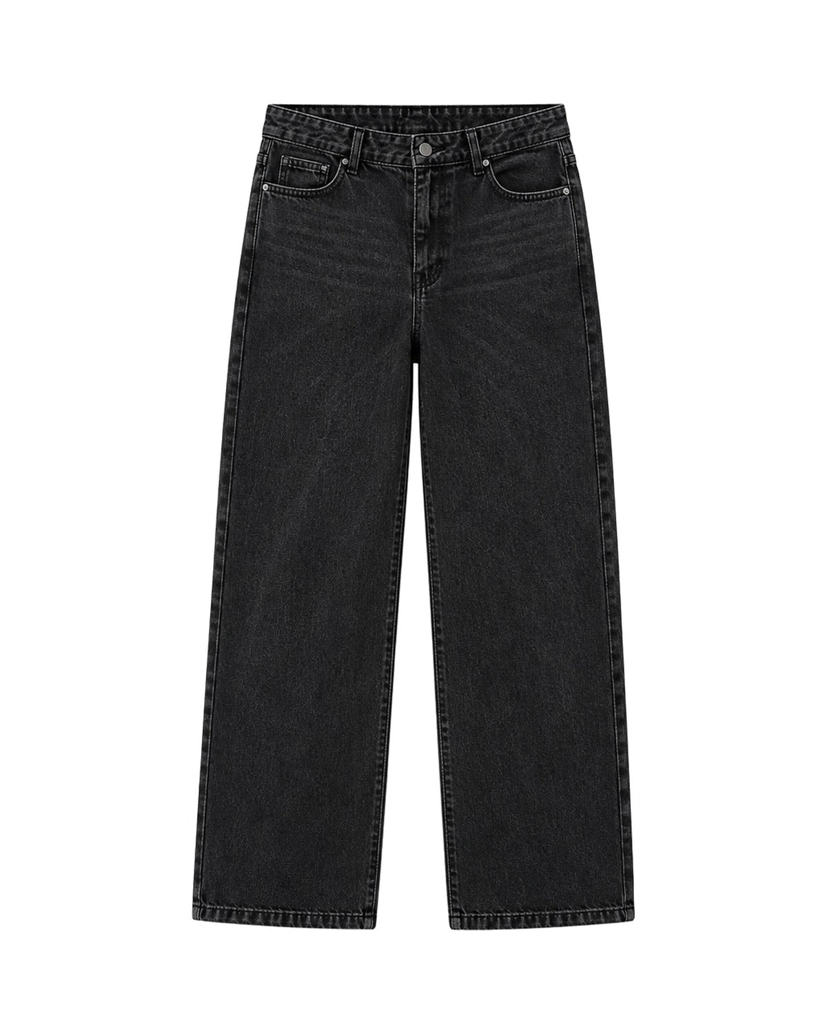 Jean negro bota ancha, vista frontal